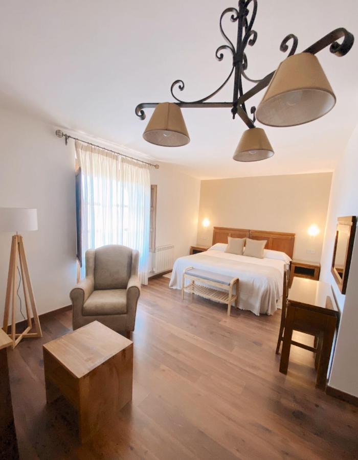 Hotel Rural Candela Y Plata Puerto de Béjar エクステリア 写真