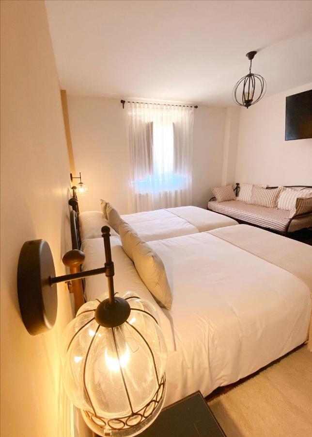 Hotel Rural Candela Y Plata Puerto de Béjar エクステリア 写真