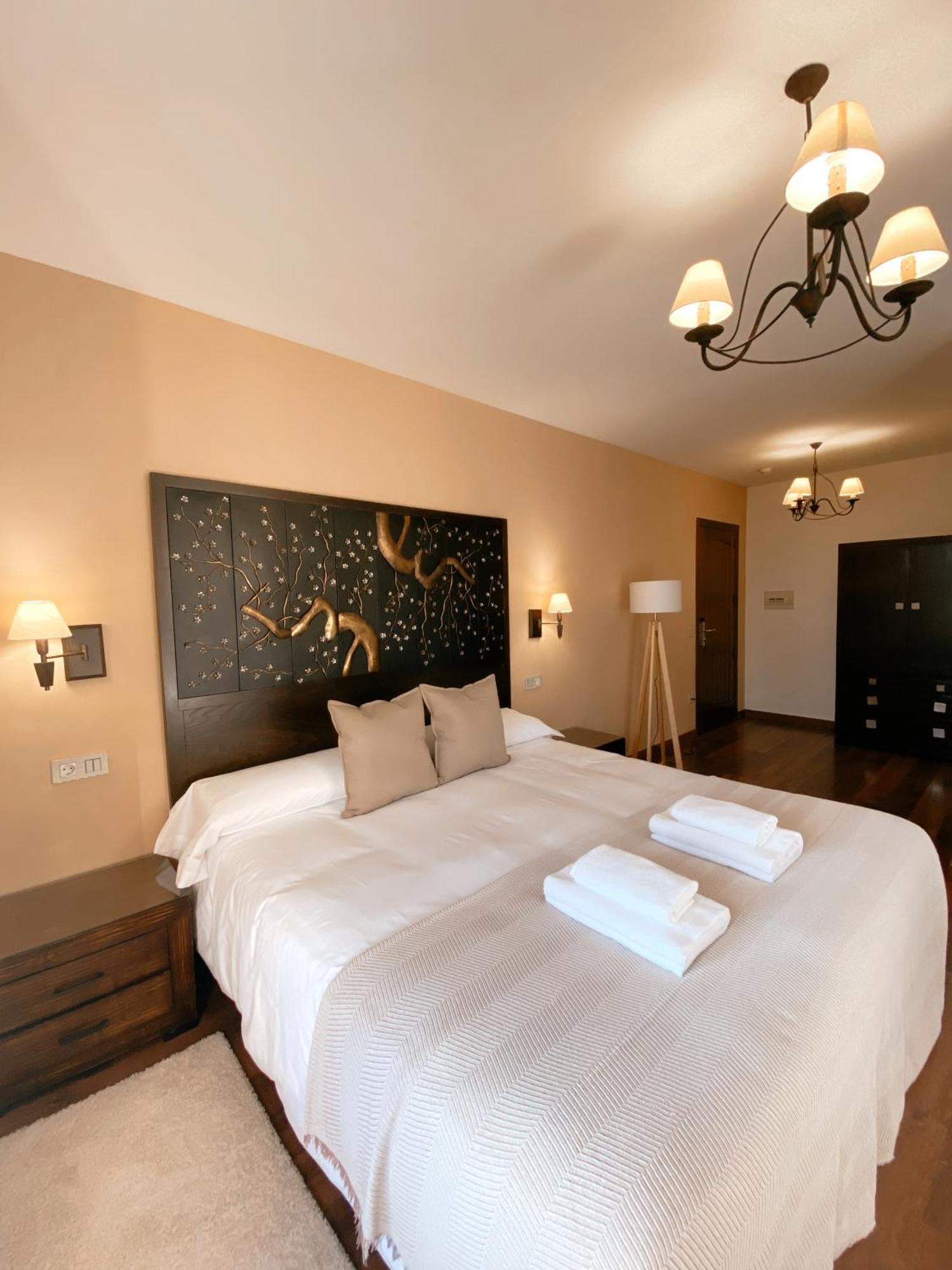 Hotel Rural Candela Y Plata Puerto de Béjar エクステリア 写真