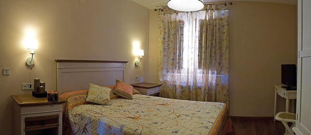 Hotel Rural Candela Y Plata Puerto de Béjar エクステリア 写真